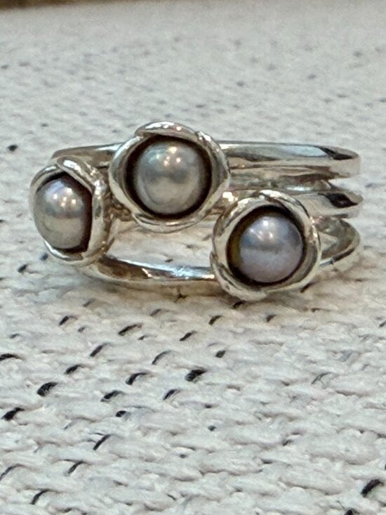 Pandora Jewelry - Vintage Pandora Three Wishes Pearl Ring - Size 6